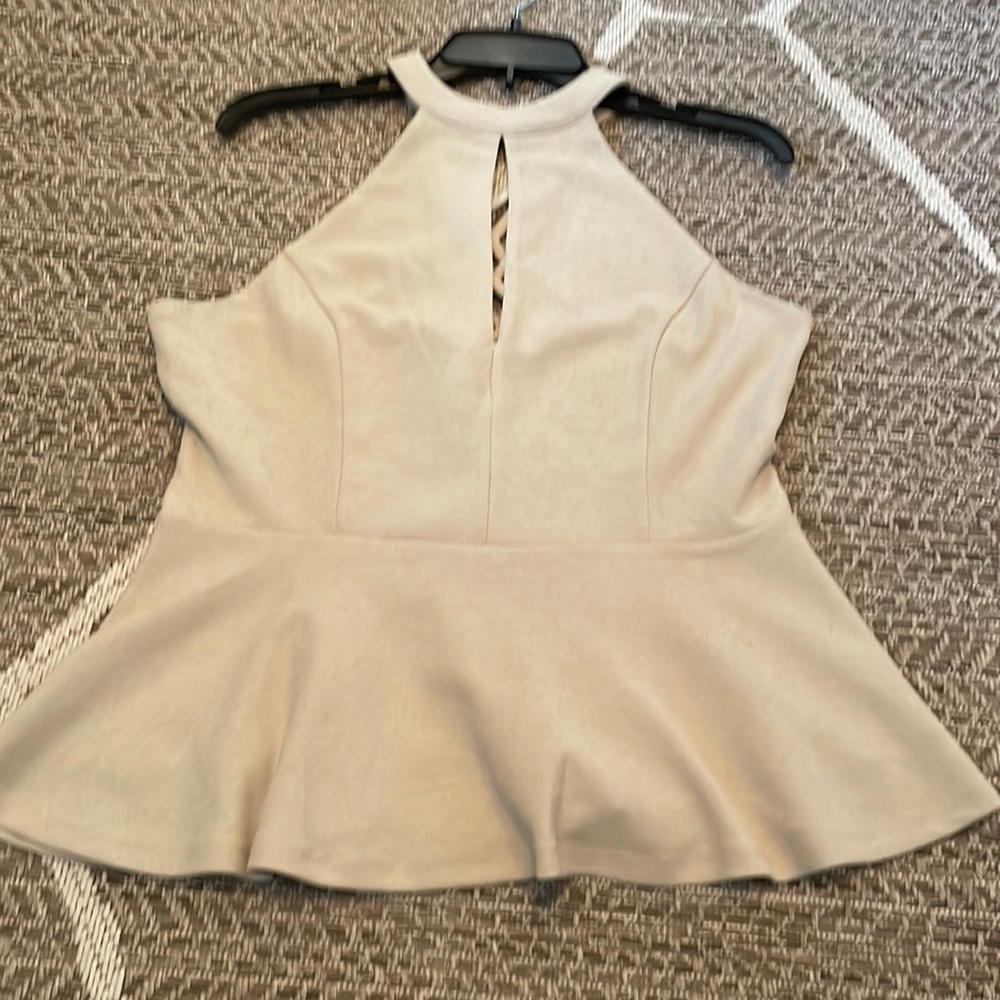 FINAL SALE!!! 5.23 She + Sky beige halter style top size large